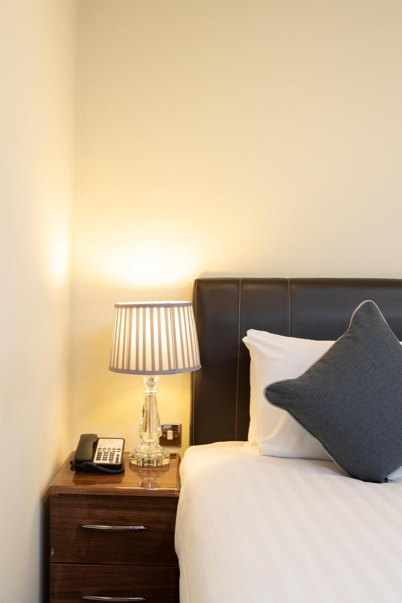 Grand Plaza Serviced 4* Londen